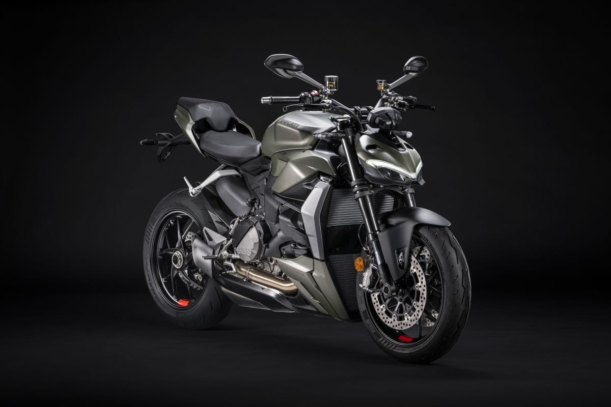 Ducati Streetfighter: per il 2022 debutta in verde 